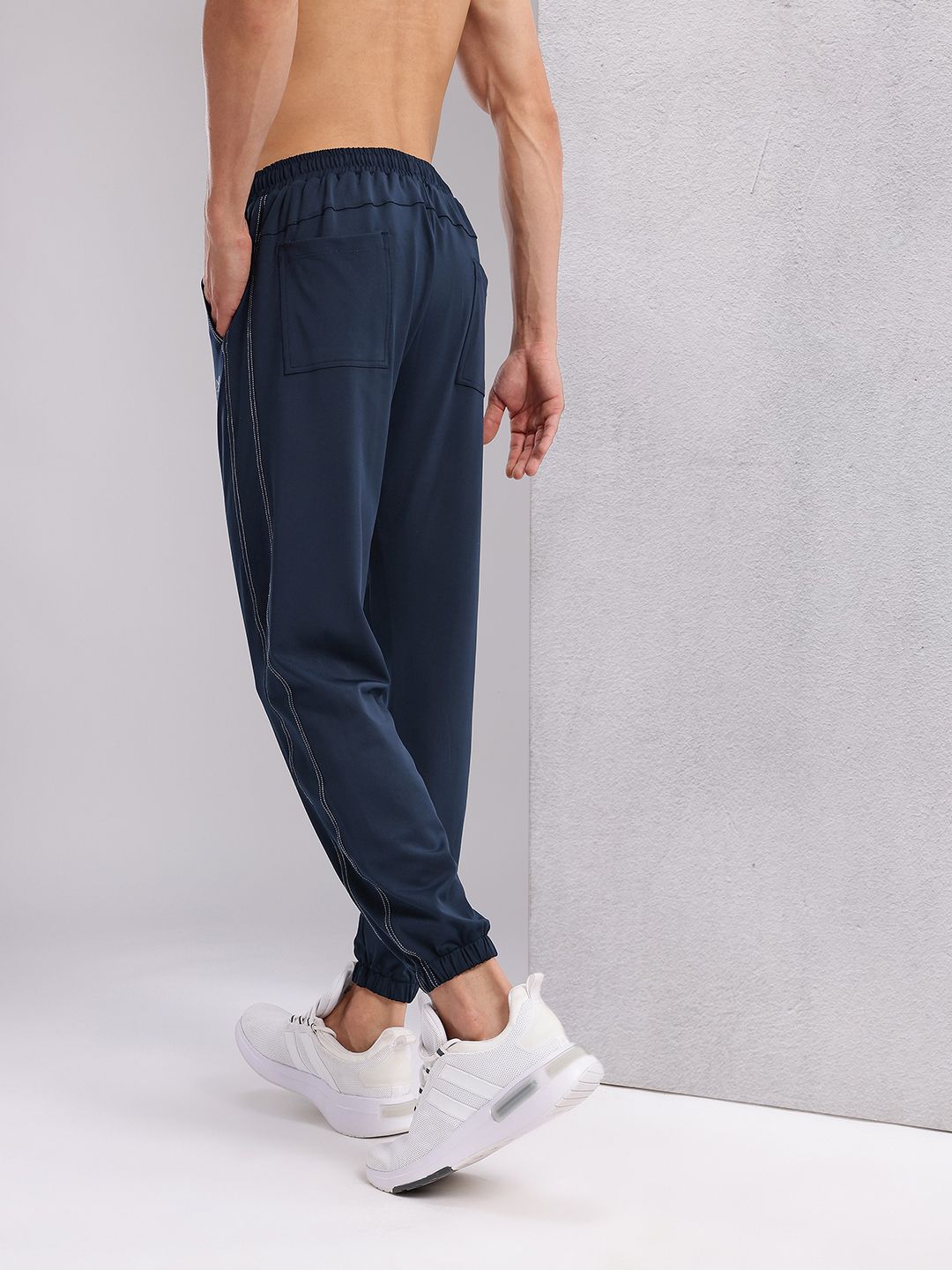 HRX by Hrithik Roshan Men Rapid-Dry Training Joggers