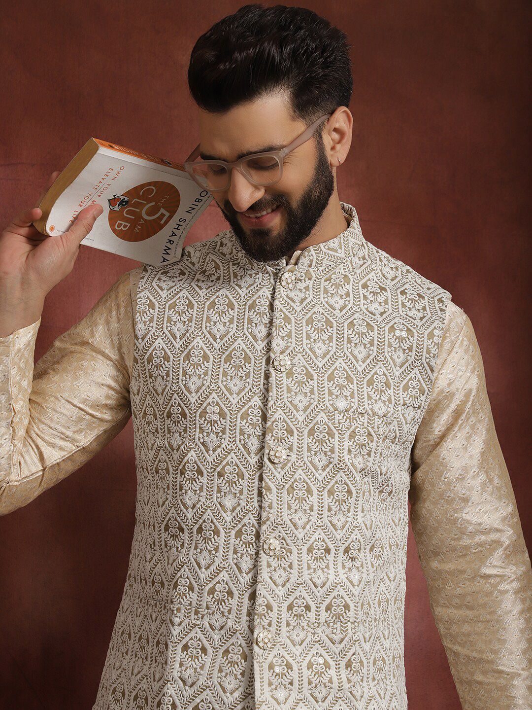 Jaket Nehru Kolar Mandarin Bersulam Metalik Anouk