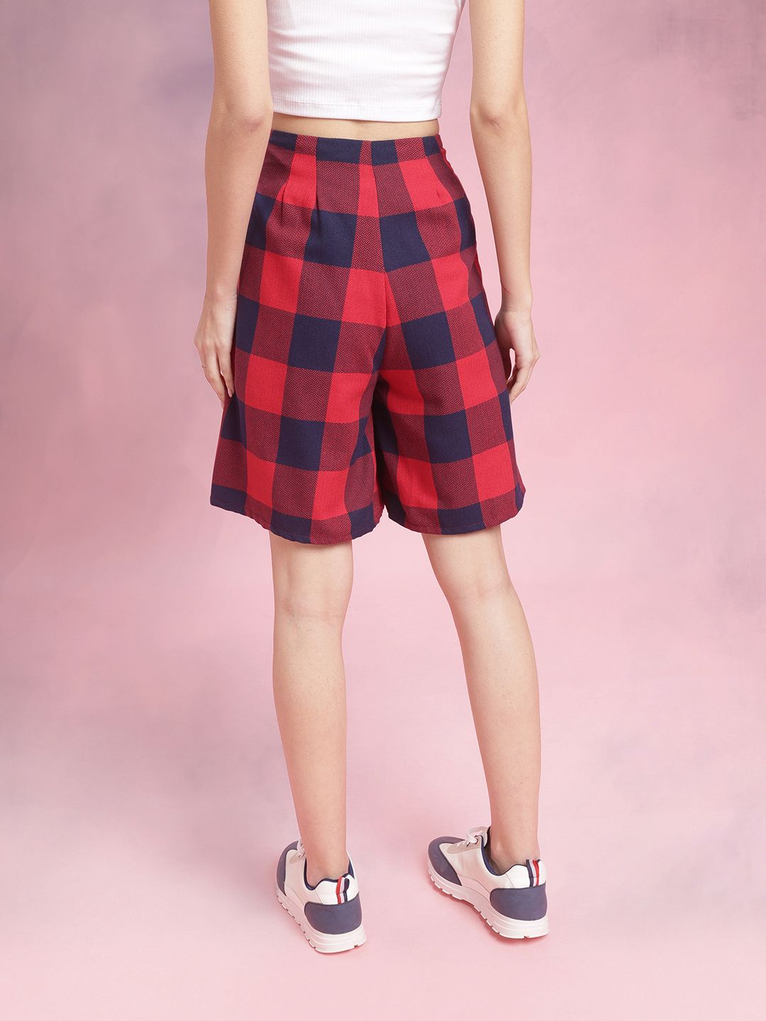 DressBerry Women Checked Herringbone Shorts