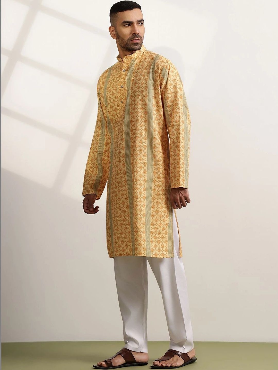 Anouk Men Ethnic Motifs Printed Regular Kurta with Pyjamas