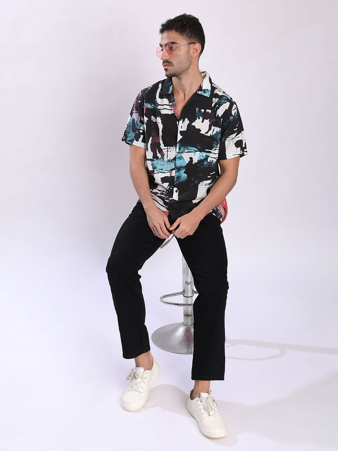 Bene Kleed Men Abstract Printed Cuban Collar Casual Shirt