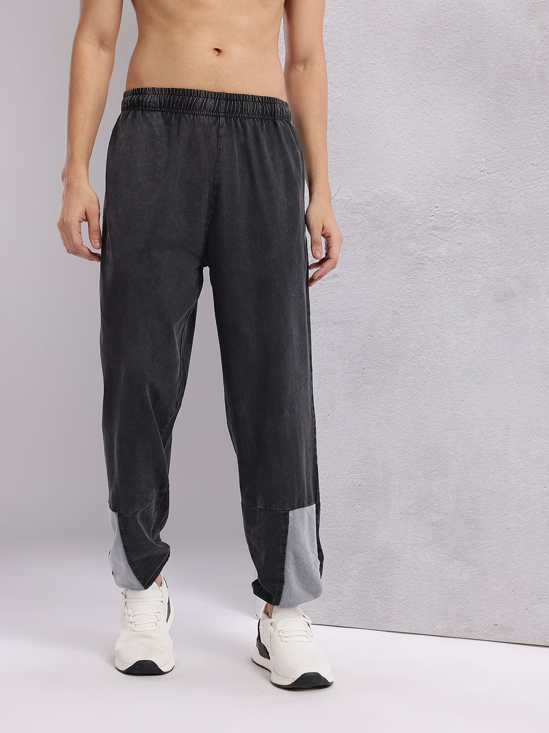 HRX by Hrithik Roshan Men Pure Cotton Training Joggers