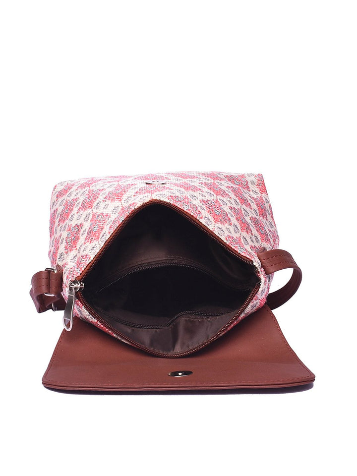 ZOUK Floral Printed Swagger Sling Bag With Pouch