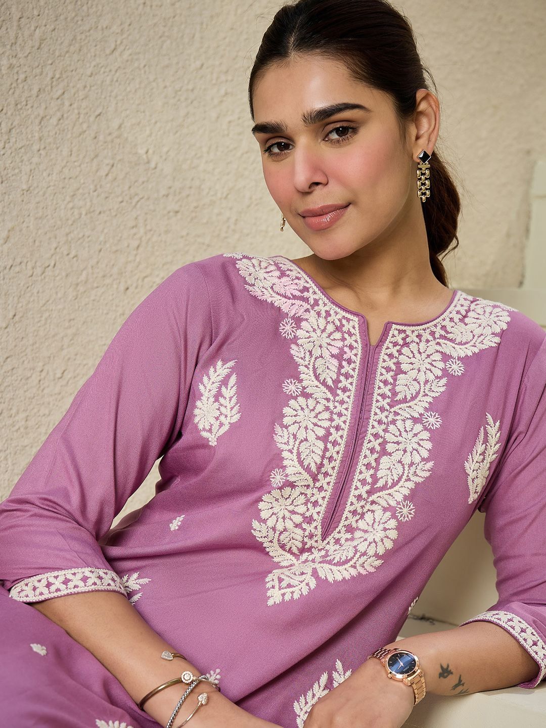 Indo Era Floral Embroidered Thread Work Straight Kurta