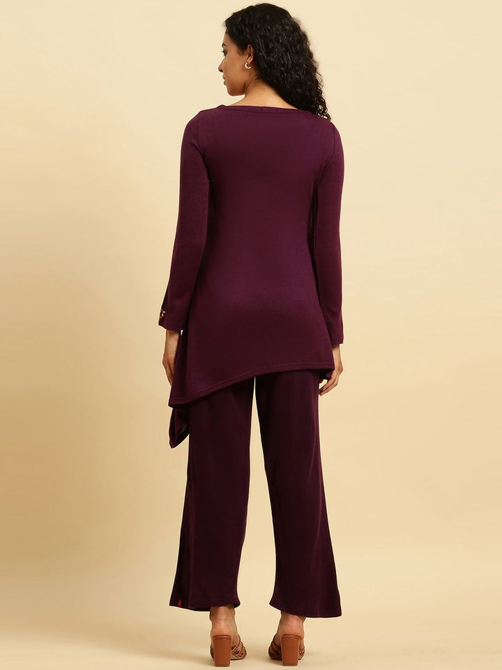 W Women Thread Work Kurta with Trousers