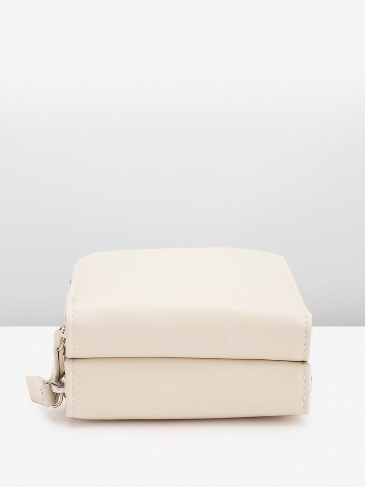Lino Perros Brand Logo Detail Mobile Pouch