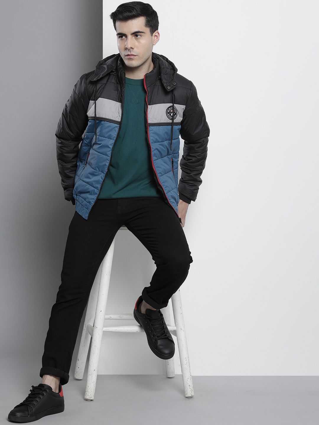 The Indian Garage Co Men Colourblock Puffer Jacket with Detachable Hood