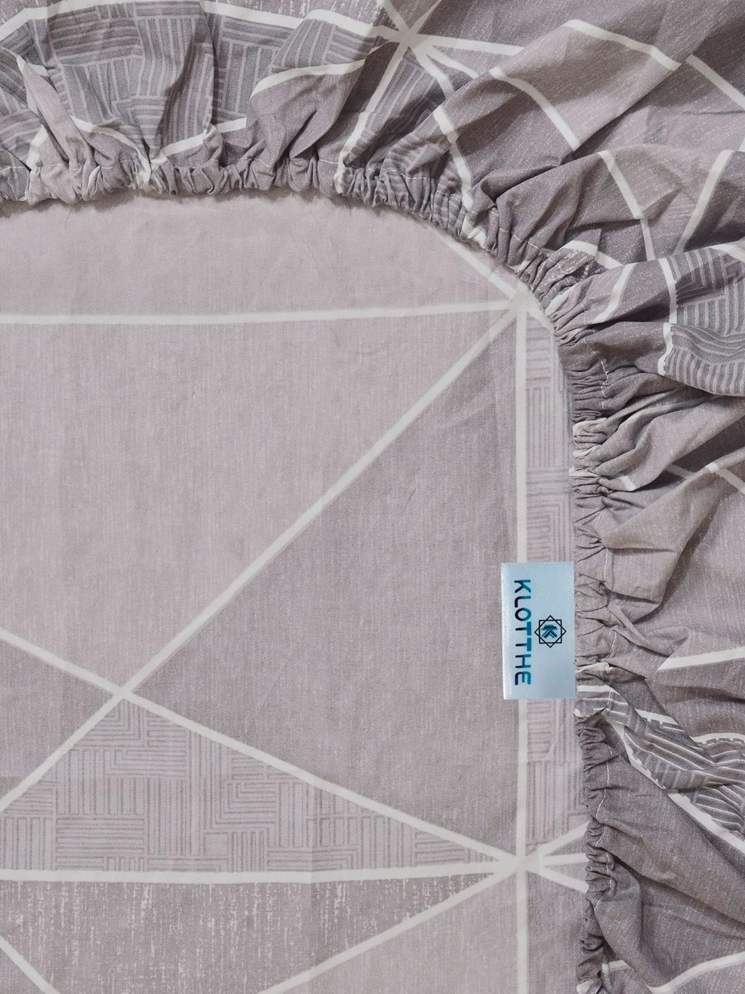 Moda Rapido X KLOTTHE Purple & Grey Geometric 300 TC Single Bedsheet with 1 Pillow Covers