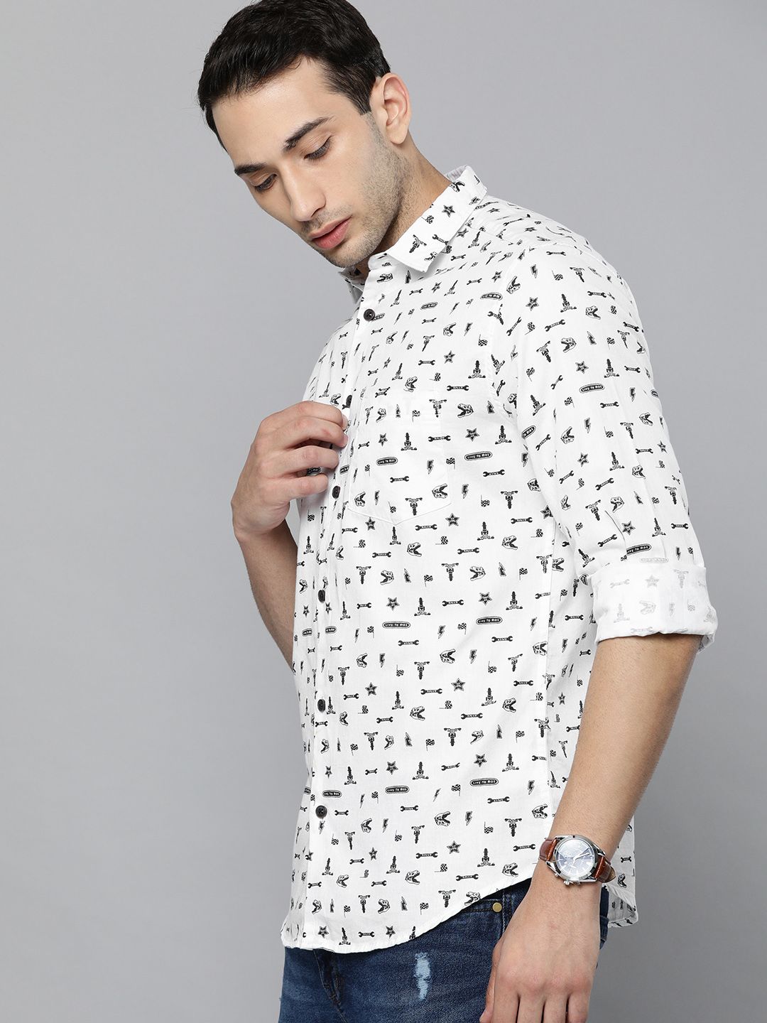 The Indian Garage Co Men White & Black Slim Fit Printed Casual Shirt