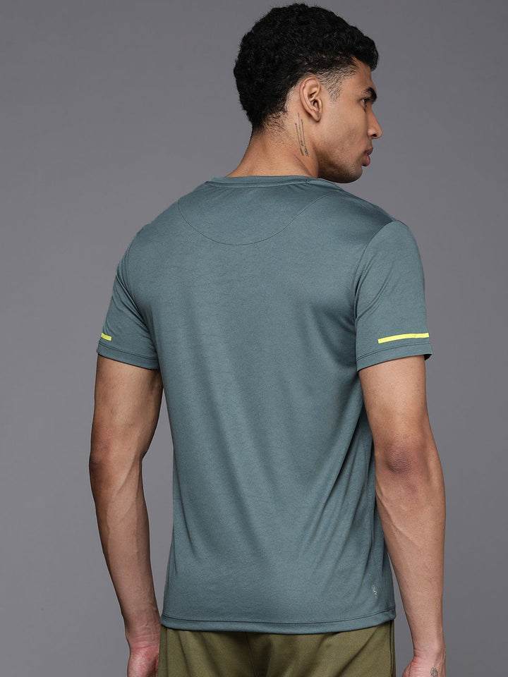 HRX by Hrithik Roshan Flex-Collection Rapid Dry Antimicrobial Finish Printed T-shirt