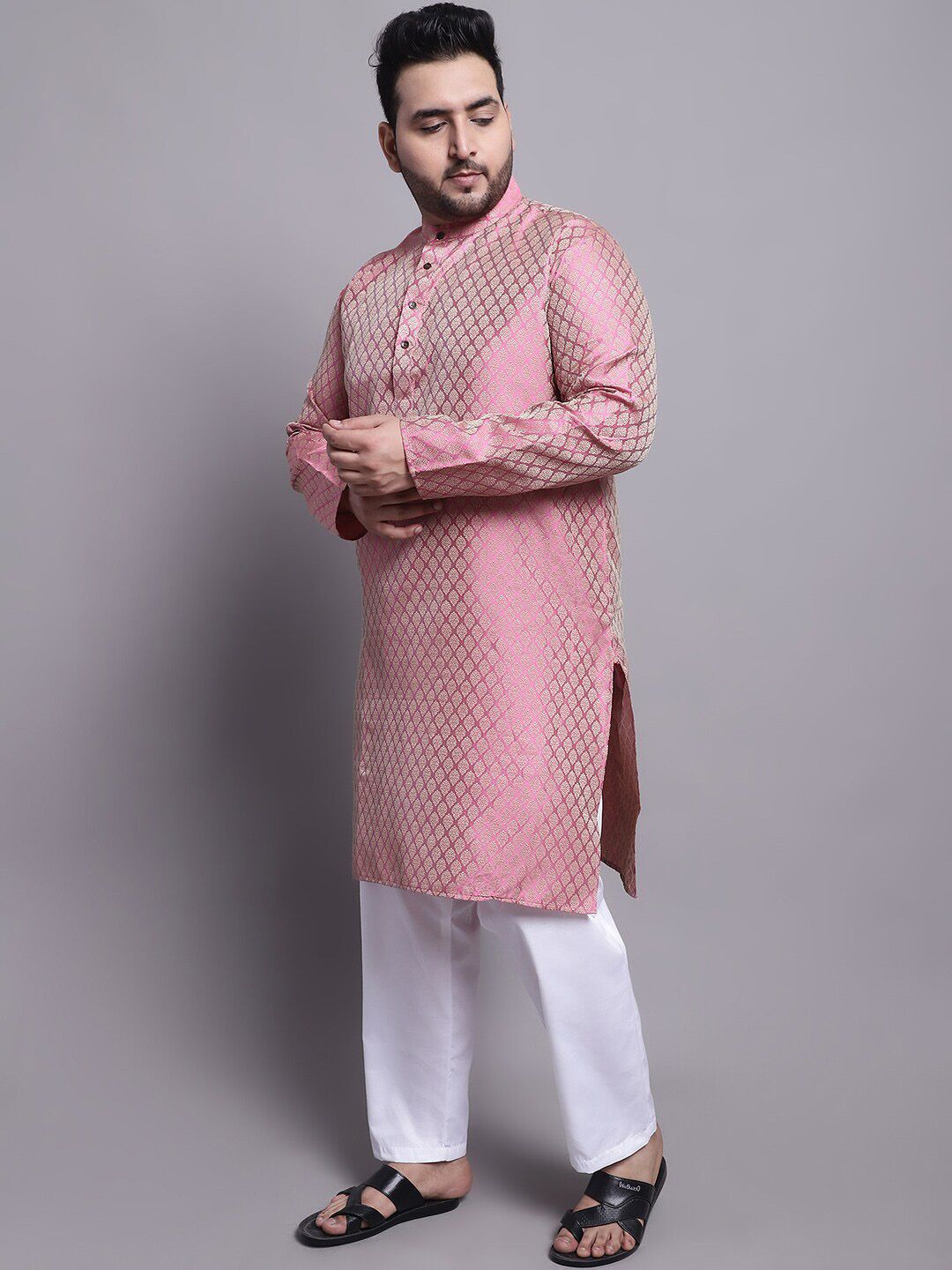 SOJANYA PLUS Ethnic Motifs Woven Design Kurta With Pyjamas & Nehru Jacket