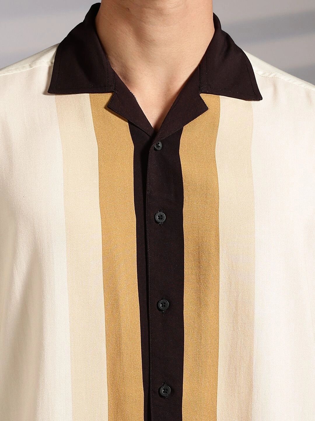 Eszett Colourblocked Polo Collar Cotton T-shirt