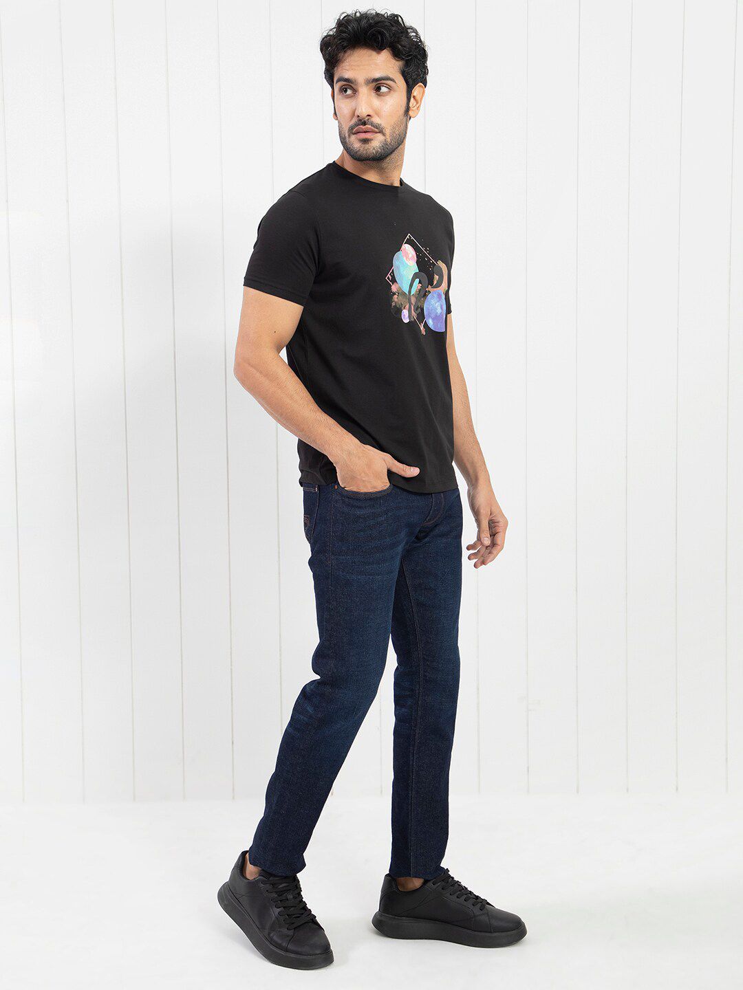 RARE RABBIT Men Moreno Graphic Printed Slim Fit Cotton T-Shirt
