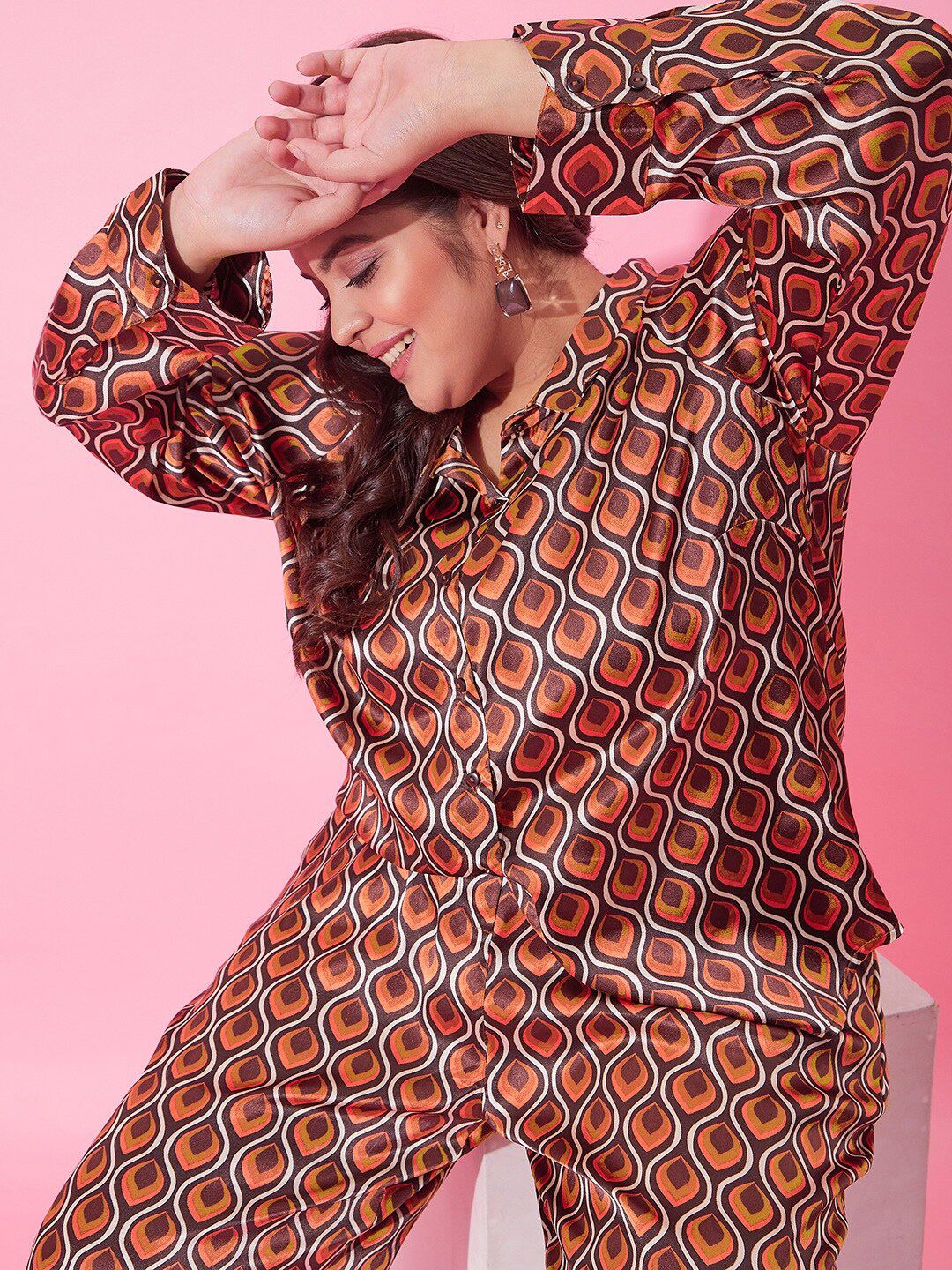 CURVY STREET Women Boxy Printed Casual Shirt