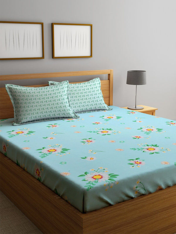 KLOTTHE Blue & White Floral-Printed 300TC Fitted King Bedsheet With 2 Pillow Covers