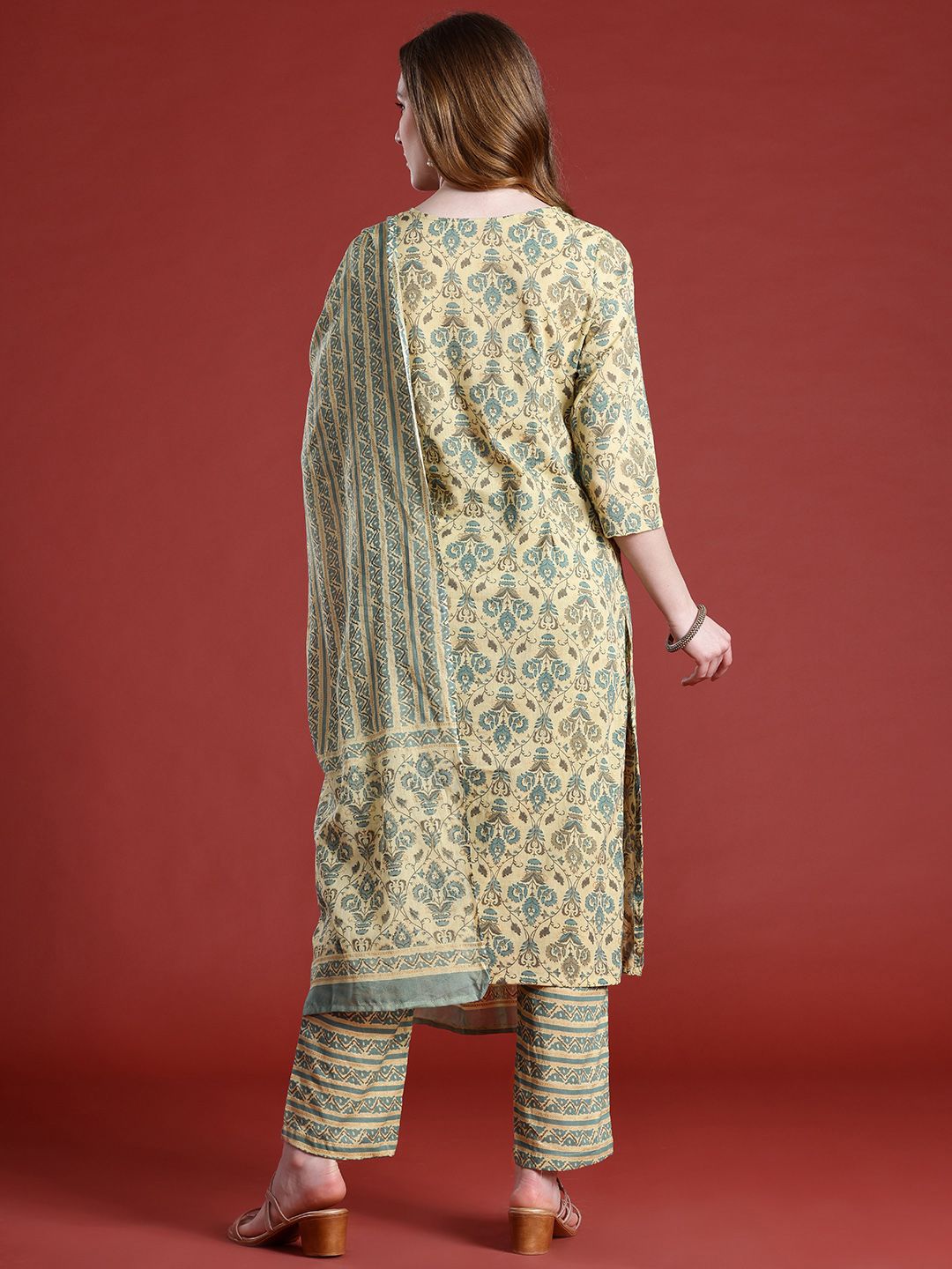 Anouk Ethnic Motifs Printed Cotton Kurta Set With Embellished Detail Dupatta