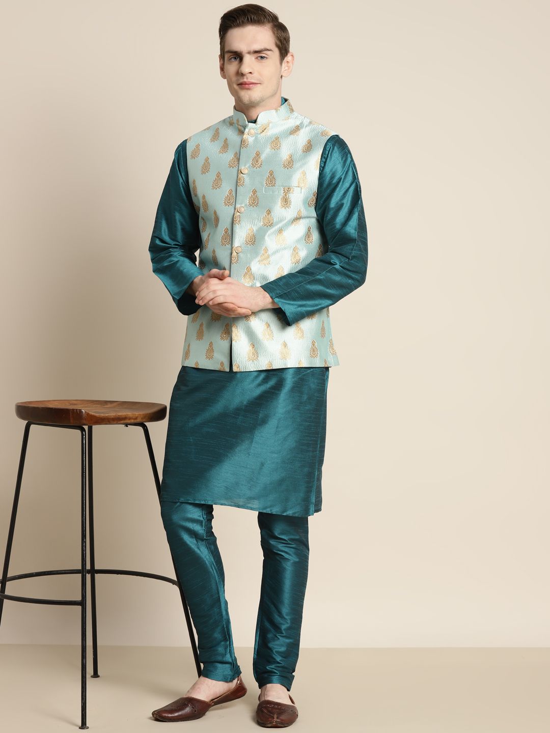 SOJANYA Men Teal Ethnic Motifs Kurta with Churidar