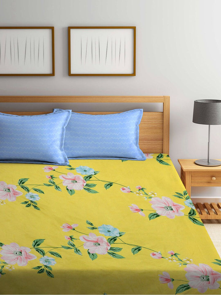 KLOTTHE Yellow & Pink Floral Printed 300 TC Fitted King Bedsheet With 2 Pillow Covers