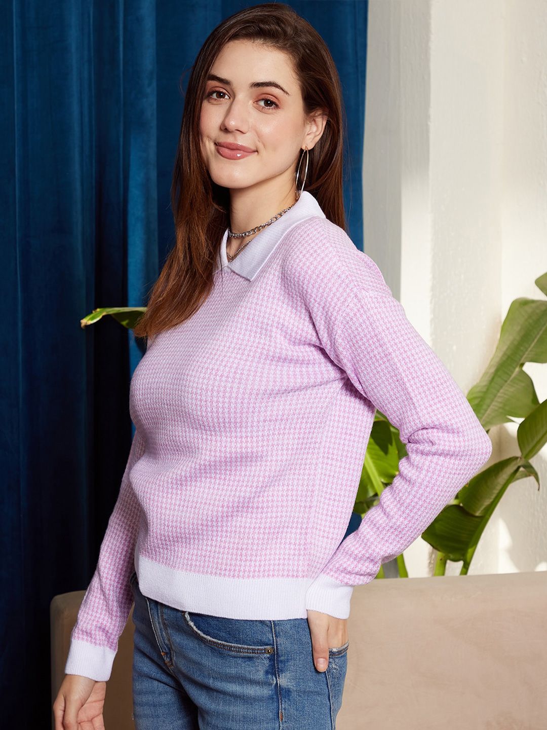 Berrylush Lavender & White Houndstooth Pattern Contrast Collar Acrylic Pullover Sweater