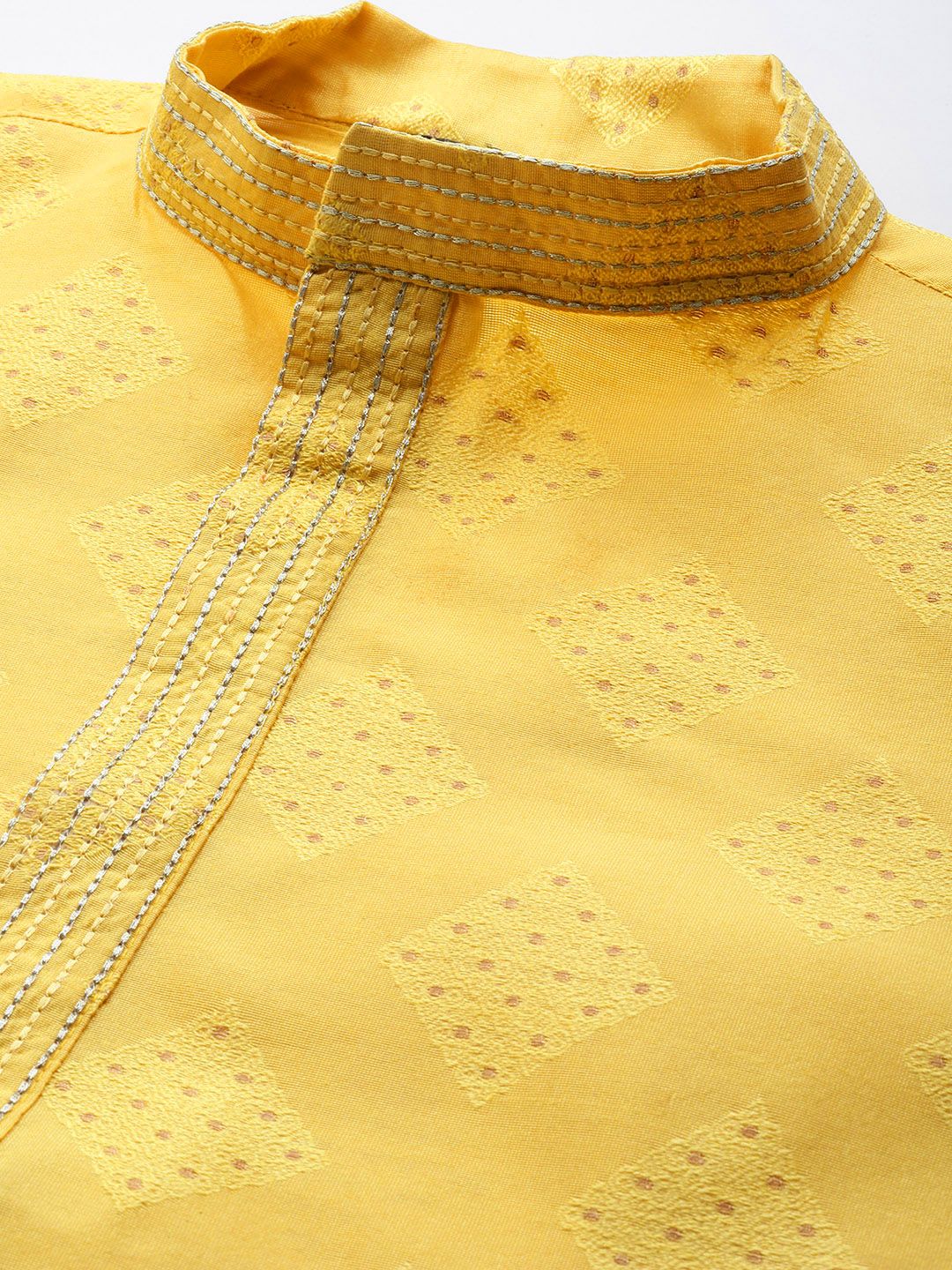 SOJANYA Embellished Kurta