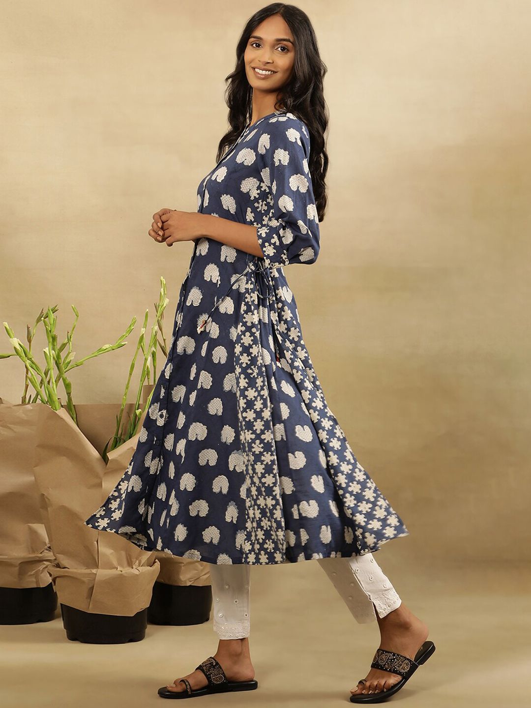 W Ethnic Motifs Printed Pure Cotton Panelled A-Line Kurta
