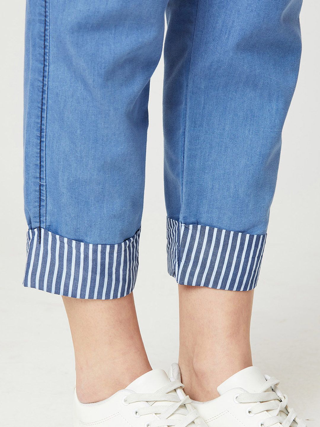 Miss Chase Women Lightweight Blue Regular Fit Striped Regular Trousers