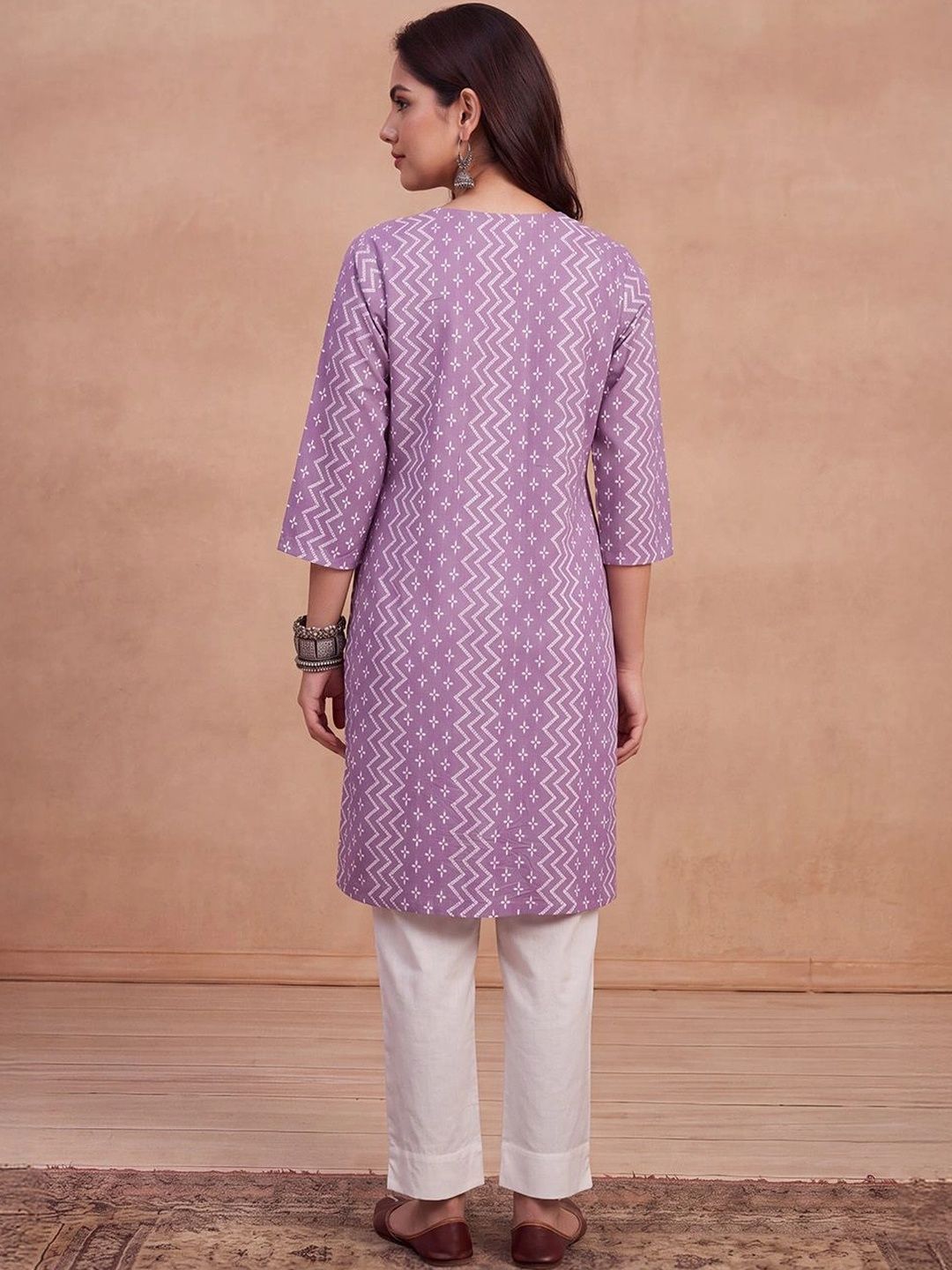 Kurta Bercetak Geometrik Rumah Wanita Chikankari