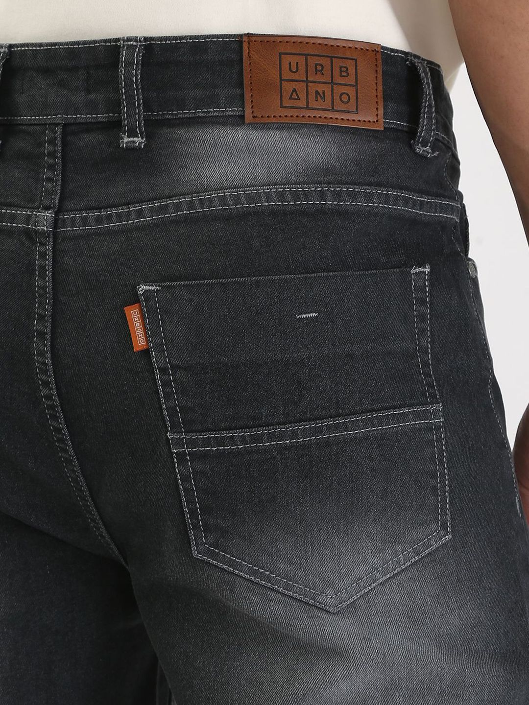 Urbano Fashion Men Dark Grey Straight Fit Washed Jeans