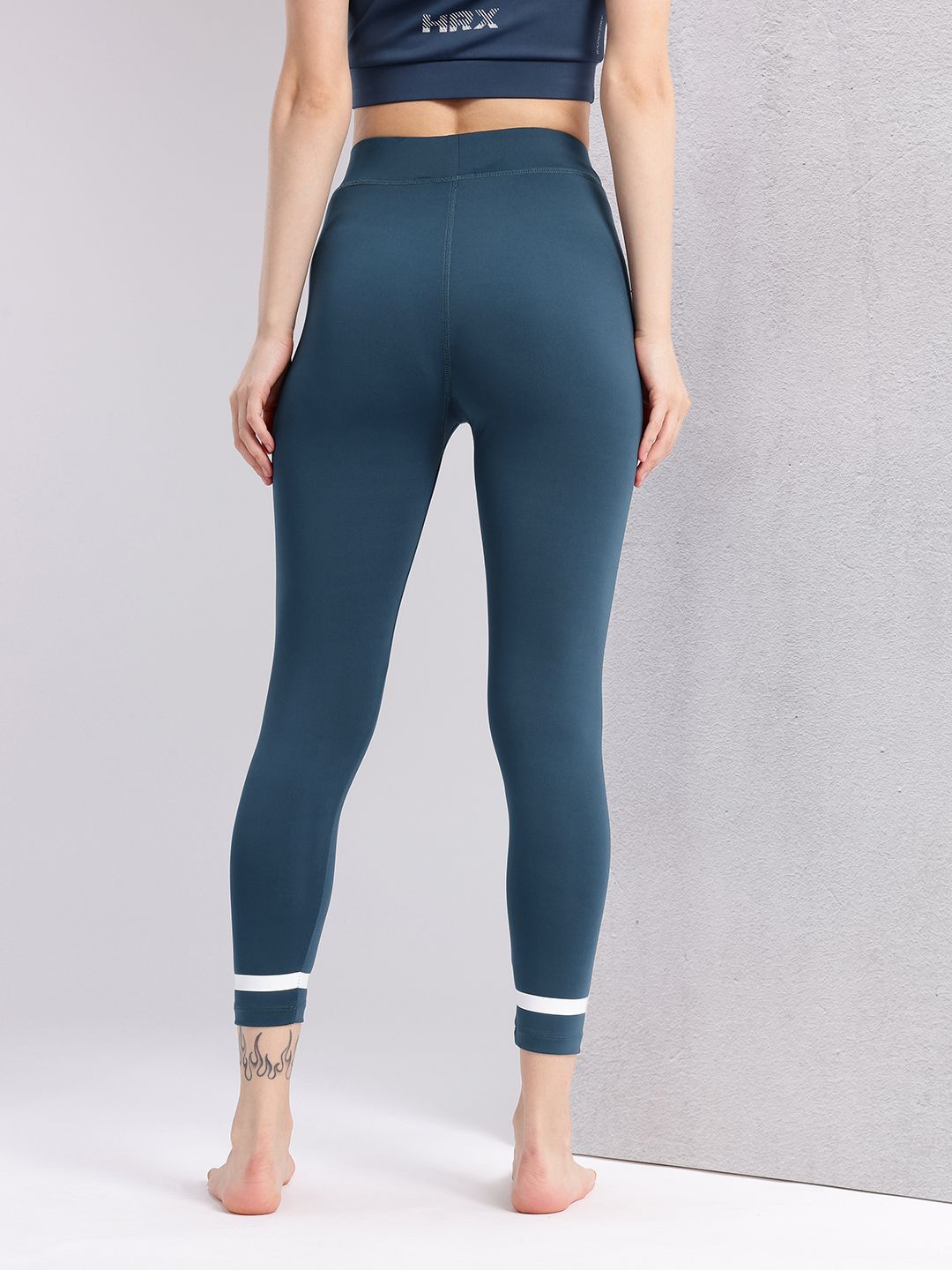 HRX by Hrithik Roshan Women Cropped Yoga Tights