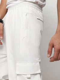 Campus Sutra Men Relaxed Loose Fit Easy Wash Joggers Trousers