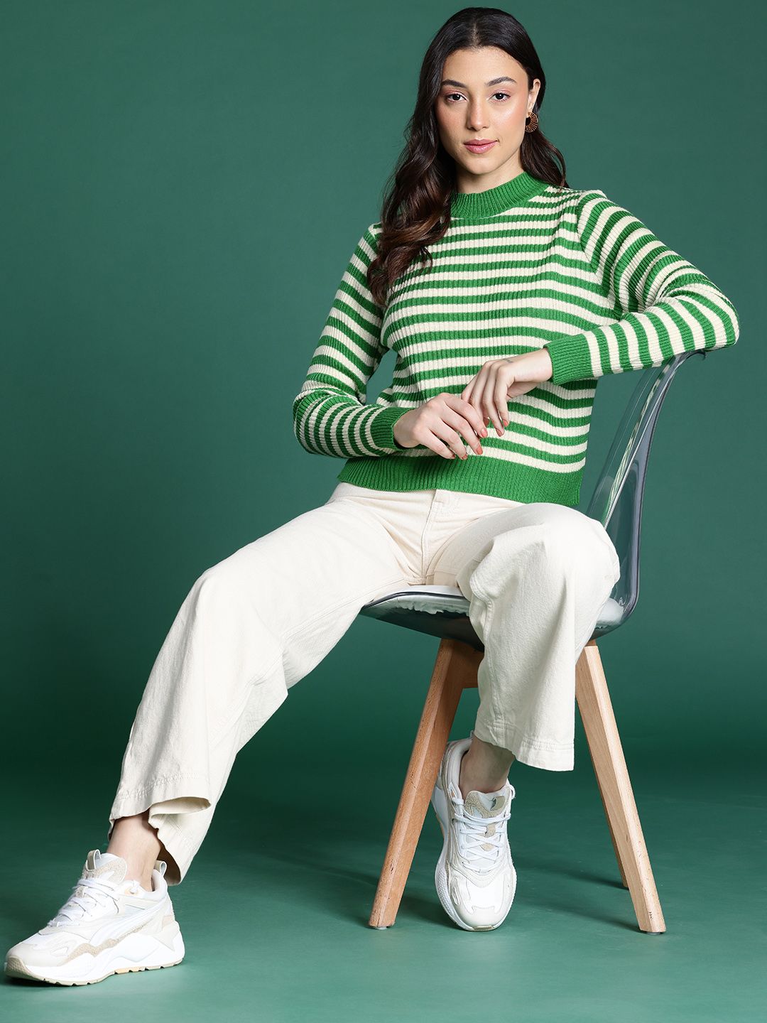 DressBerry Round Neck Striped Pullover