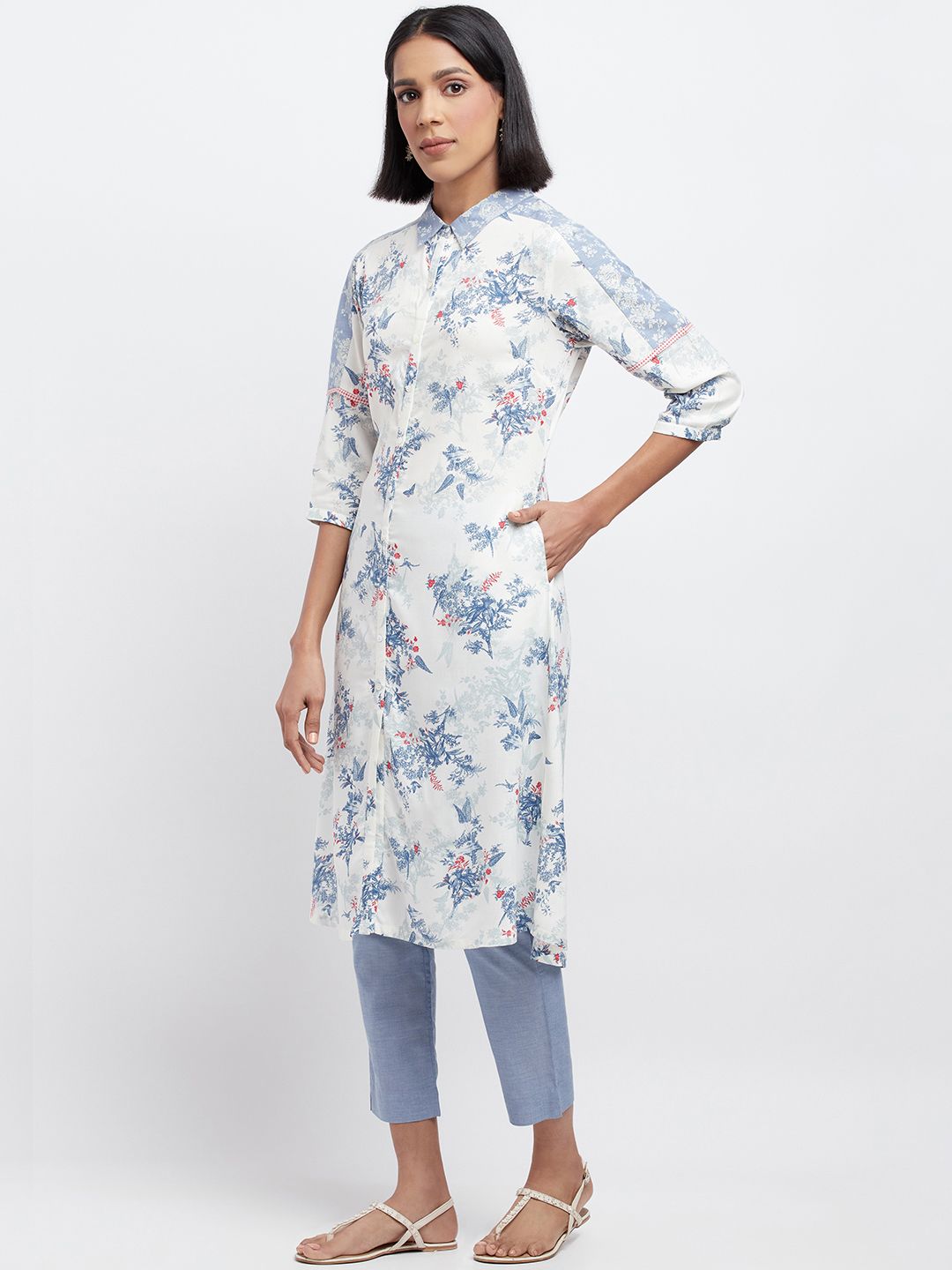 W Women Floral Printed Shirt Collar Kurta