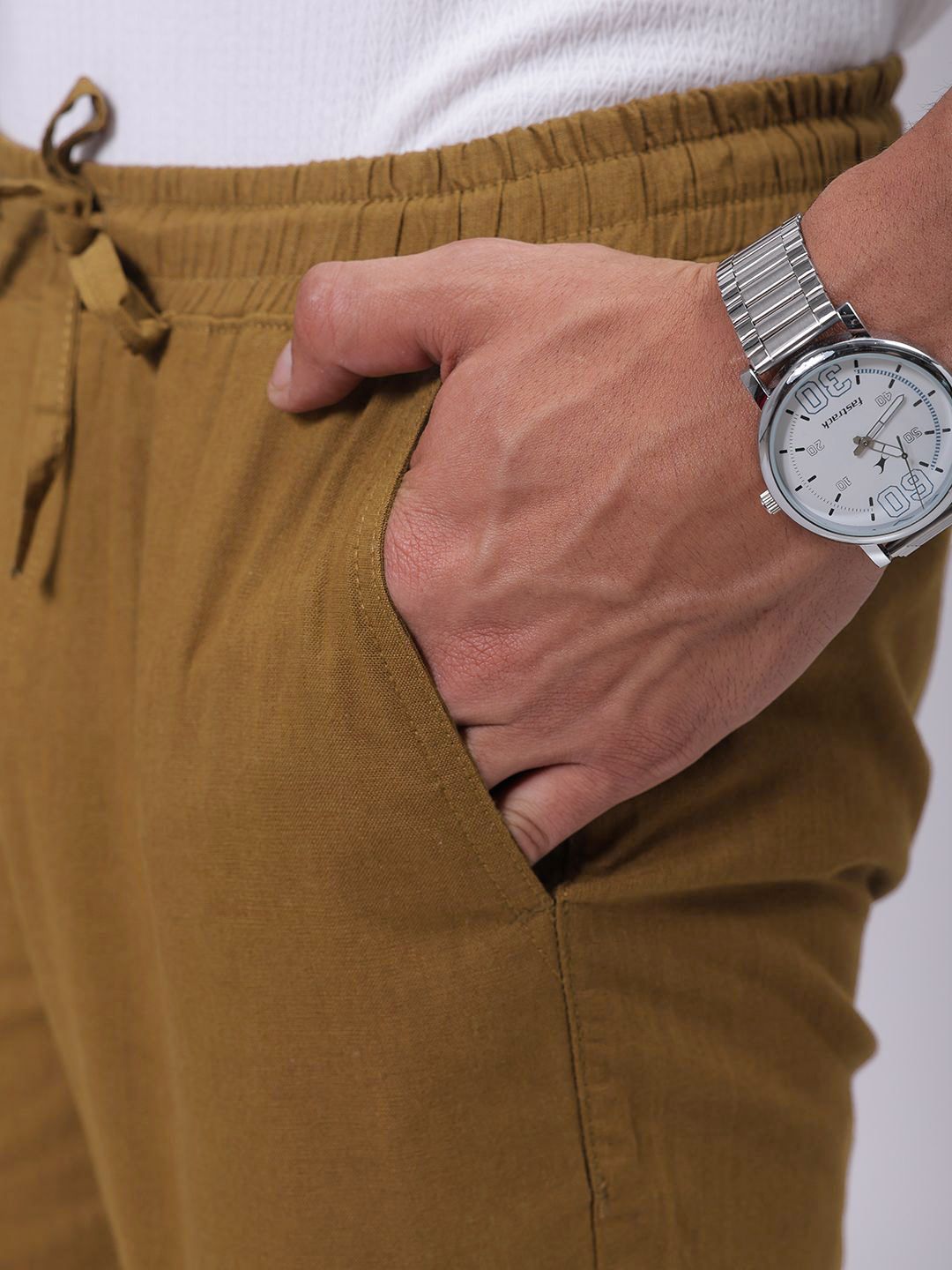 The Indian Garage Co Men Slim Fit Joggers Solid Trousers