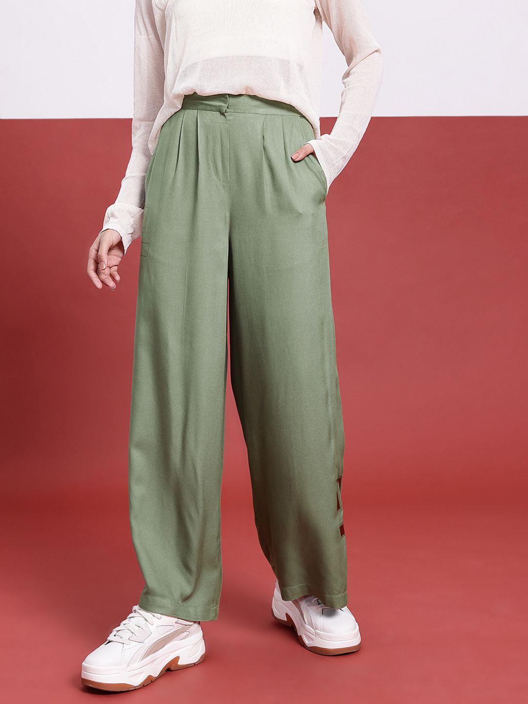DressBerry Women Indie Vibe Tribe Wide Leg Pleated Pant
