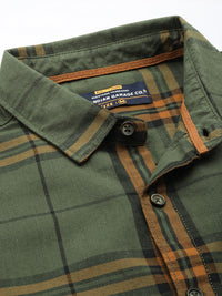 The Indian Garage Co Men Checked Casual Shirt
