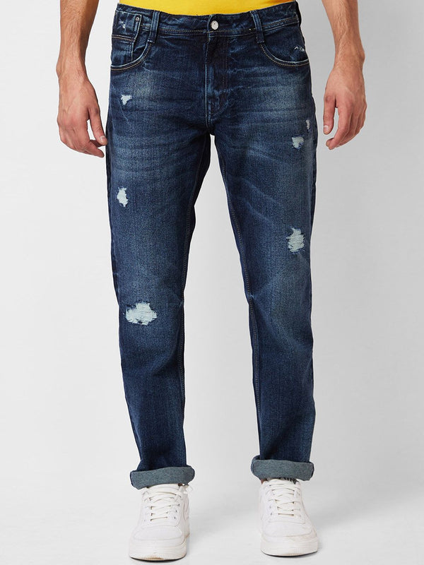 Lelaki Spykar santai sesuai dengan jeans yang tidak dapat diperbaharui ringan