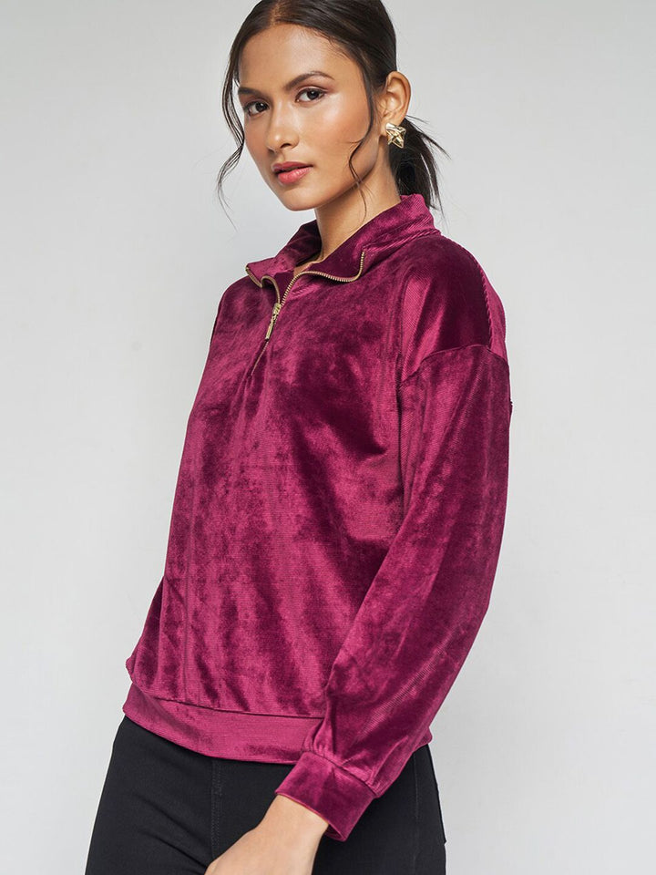 AND Shirt Collar Cuffed Sleeves Top