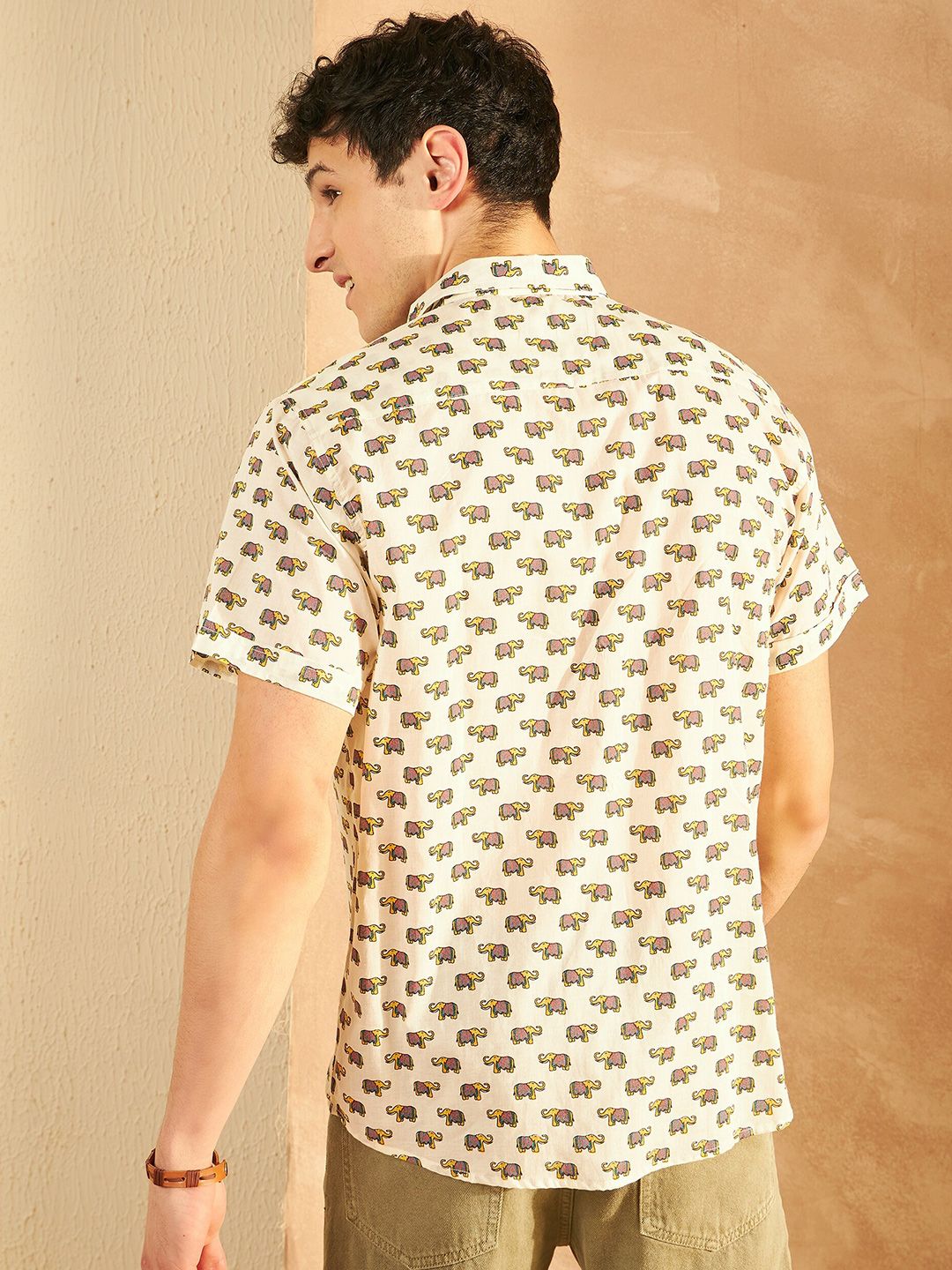 DENNISON Smart Ethnic Motifs Printed Spread Collar Cotton Oversized Lightweight Shirt