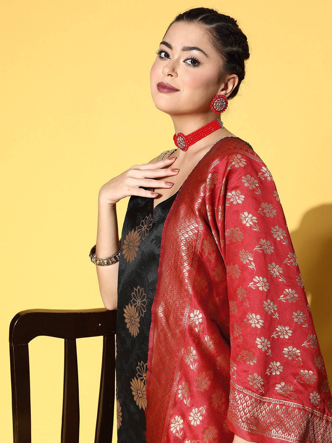 Varanga Women Ethnic Motifs Art Silk Brocade Kurta Set