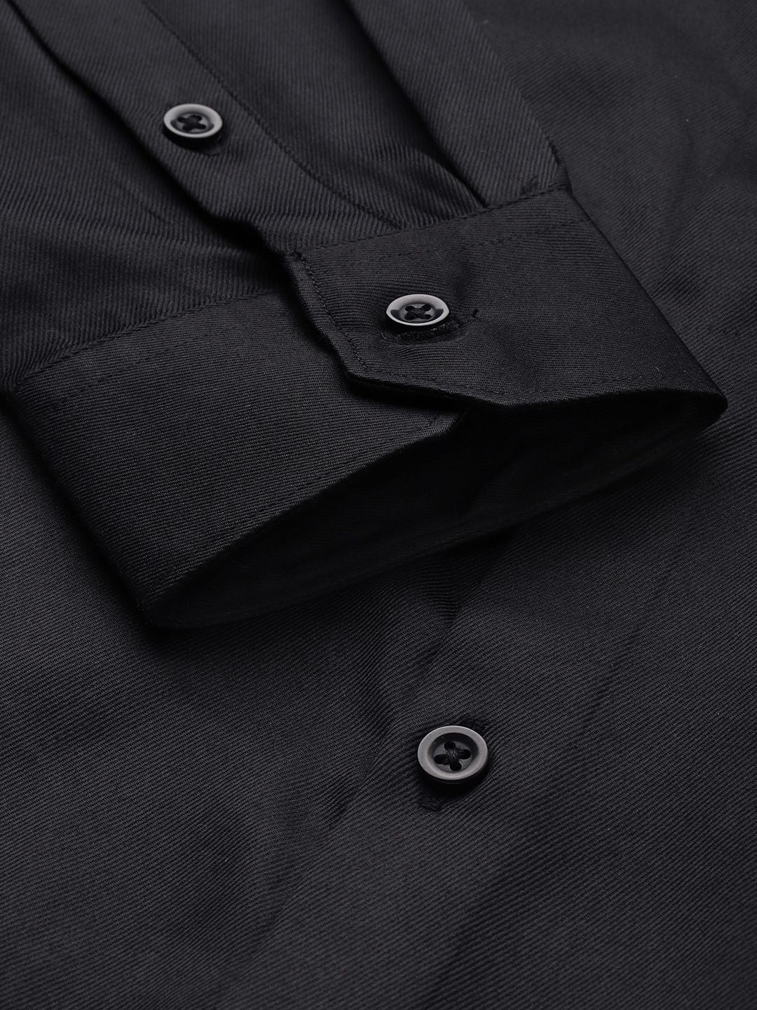 The Indian Garage Co. X Luxe Men Slim Fit Opaque Formal Shirt