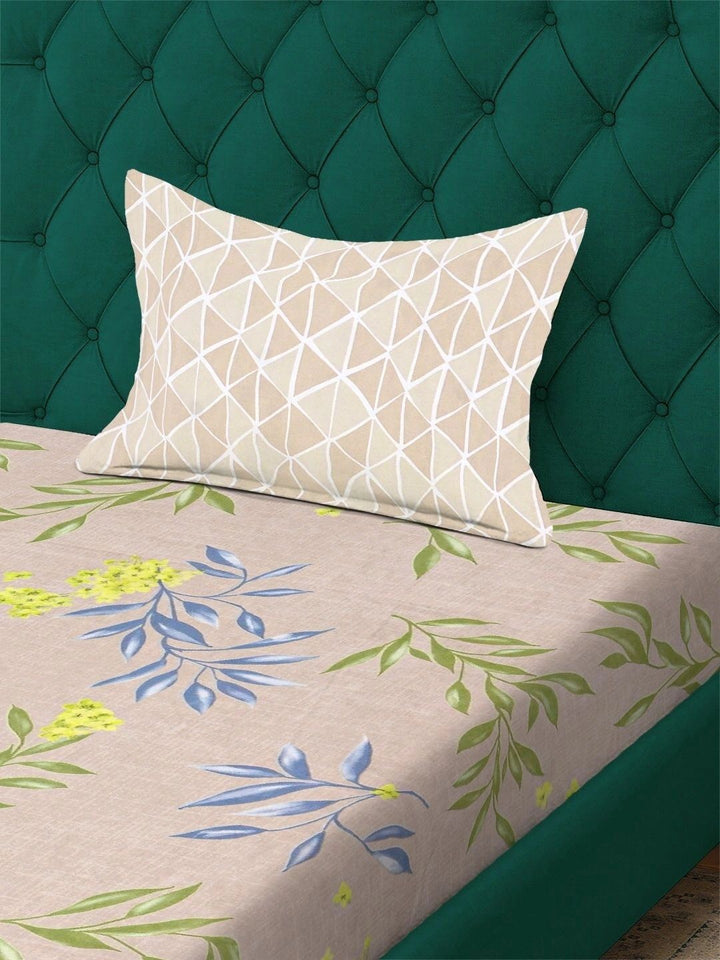 Moda Rapido X KLOTTHE Beige & Green Floral 300 TC Cadar Katil Single dengan 1 Sarung Bantal
