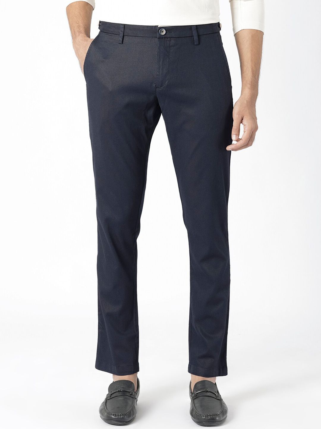 RARE RABBIT Men Cellular Mid-Rise Slim Fit Cotton Trouser