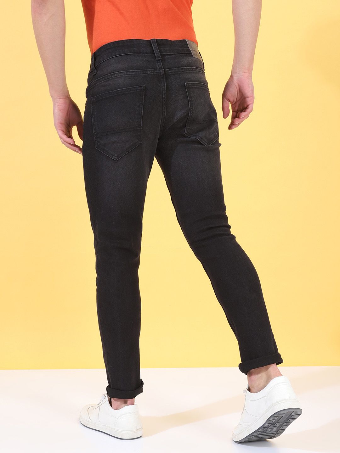 The Indian Garage Co Men Black Slim Fit Mid-Rise Clean Look Jeans