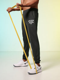 HRX by Hrithik Roshan Men Retro Printed Training Joggers
