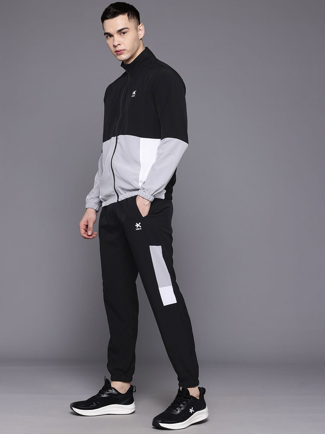 HRX by Hrithik Roshan Men Rapid-Dry Colourblocked Lifestyle Tracksuit