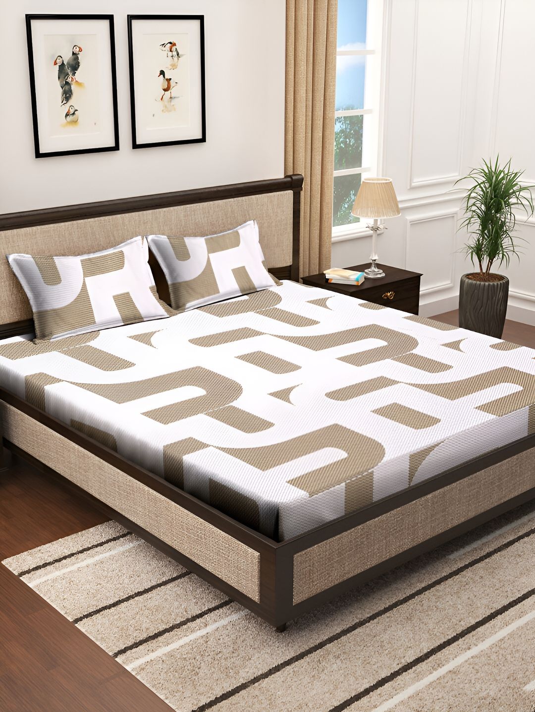 KLOTTHE Brown & White Abstract Printed 300TC Super King Bedsheet With 2 Pillow Covers