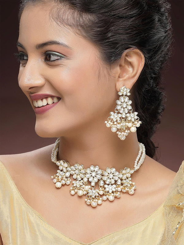 Karatcart Kundan-berlapis emas Kundan & Pearl Beaded Jewellery Set