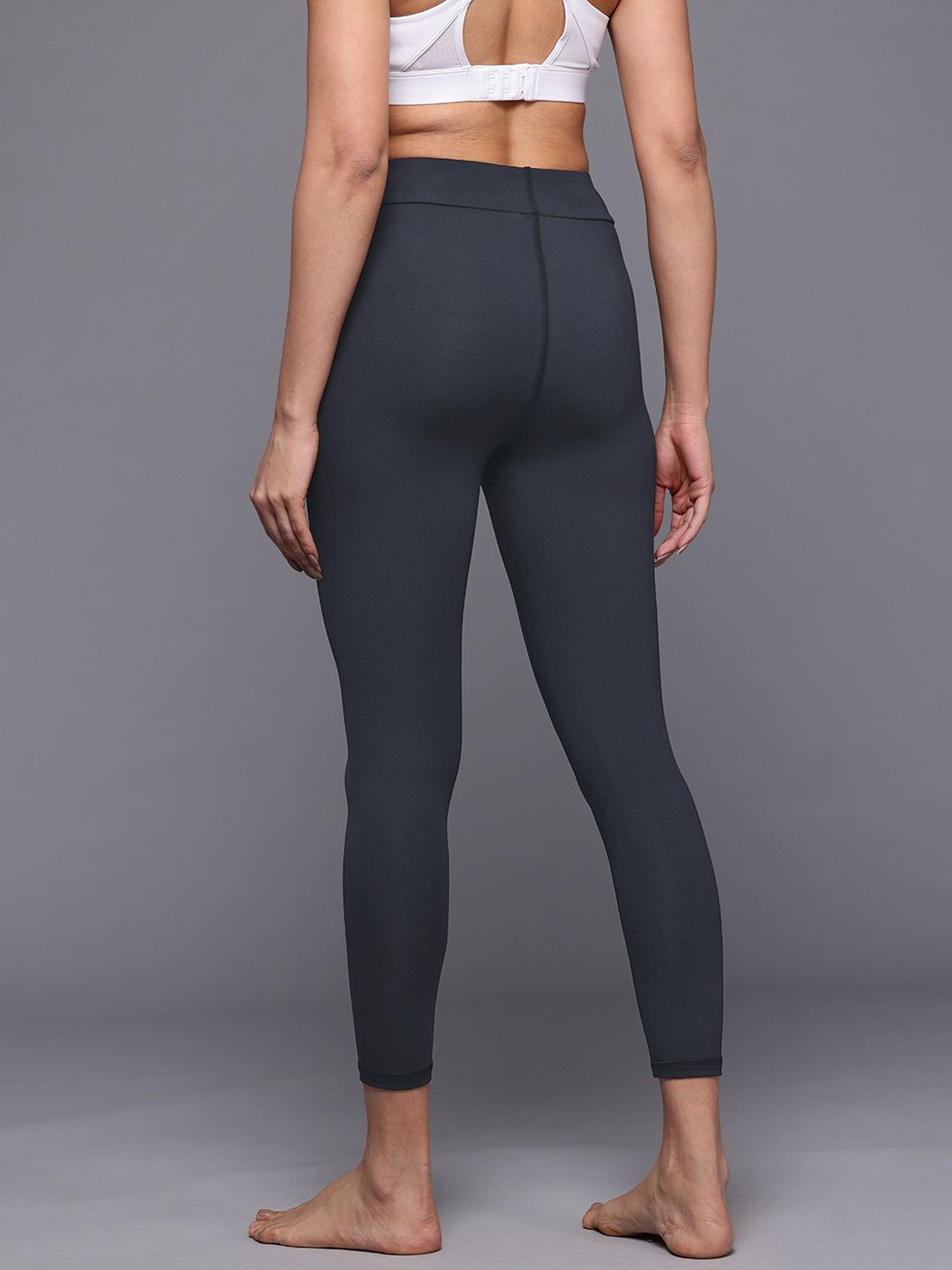 HRX by Hrithik Roshan Women Cropped Yoga Tights
