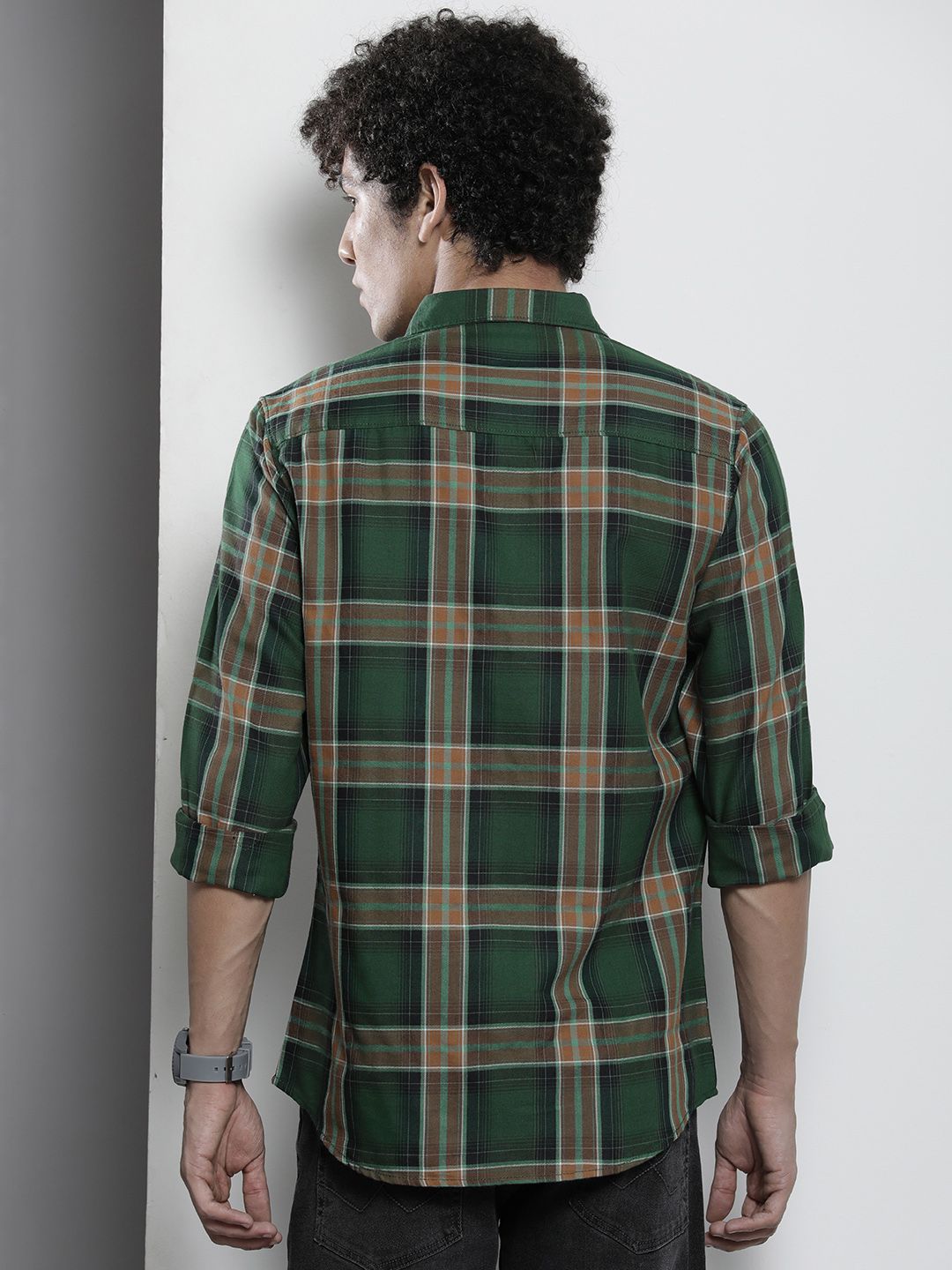 The Indian Garage Co Men Green & Beige Tartan Checks Checked Casual Shirt