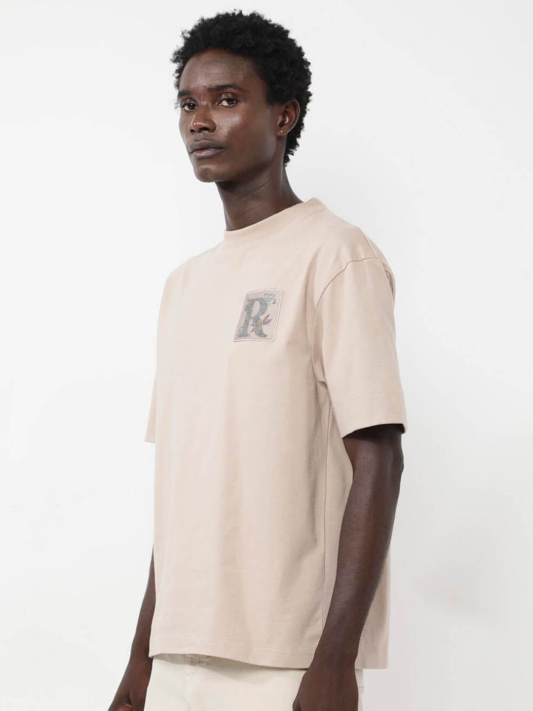 RARE RABBIT Men Yates Round Neck Oversized T-Shirt